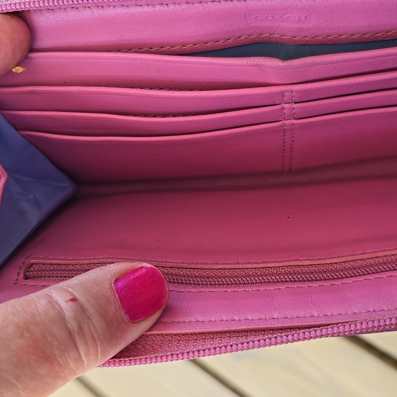 Coach Multicolor Signature C Wristlet with Pink Trim and Silver Charm. 8.25x4.25 - Picture 3 of 7
